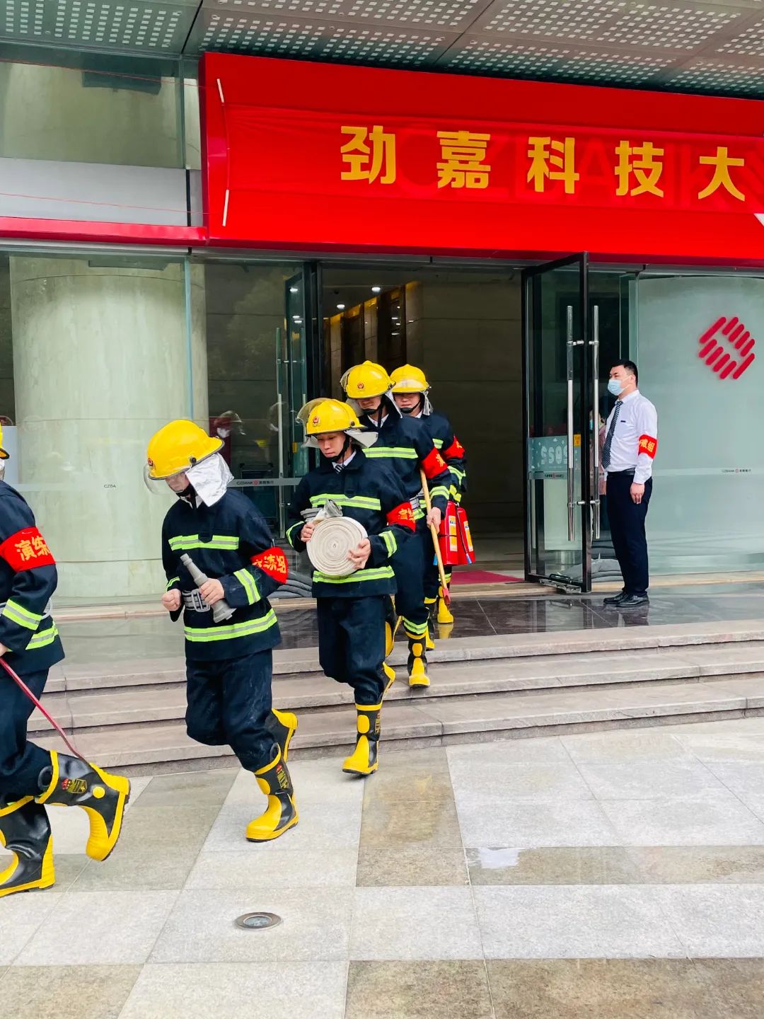 1668662886293646.jpg 22.jpg