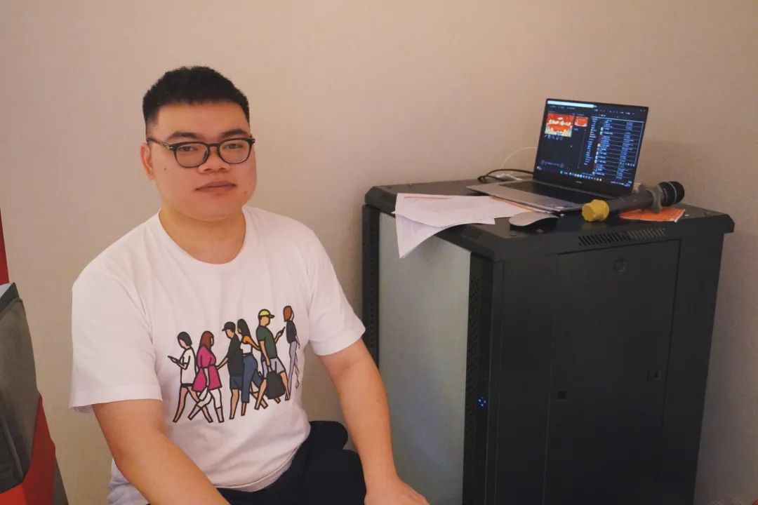 1708236740688129.jpg 1708236740688129.jpg