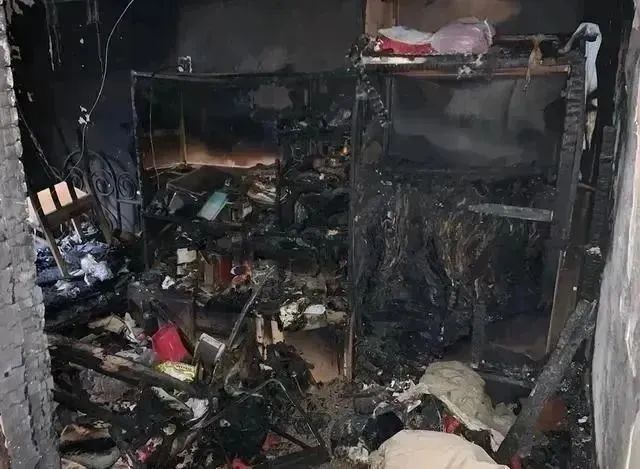 1712556381210442.jpg 0a2a2b4f2a16d36683d2cda3edf6a081.jpg