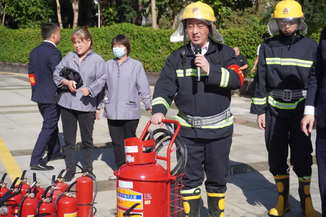 1732870716430314.jpg ae3c00d71de3ef72cfd442d50bd5422d.jpg